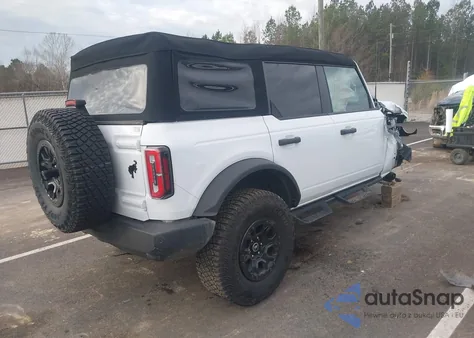 2024 Ford Bronco Wildtrak z USA, uszkodzony, nr VIN 1FMEE2BP9RLA71430